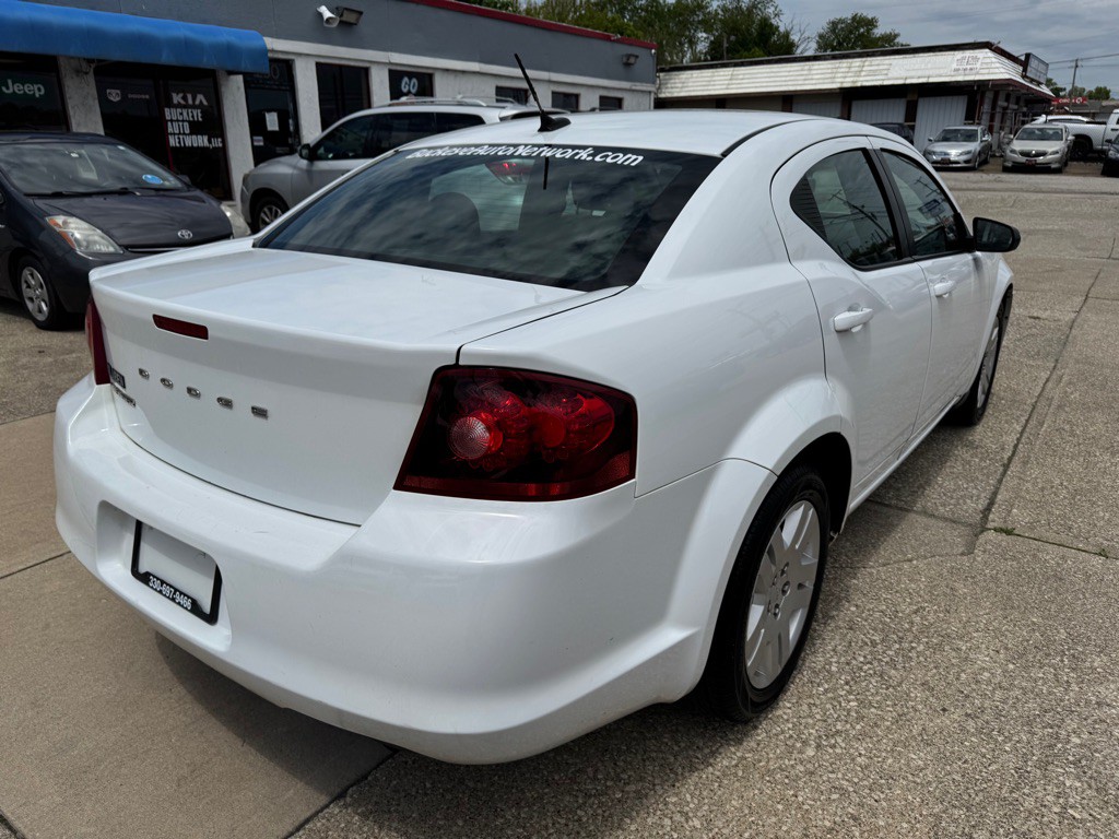 2013 Dodge Avenger Image 8