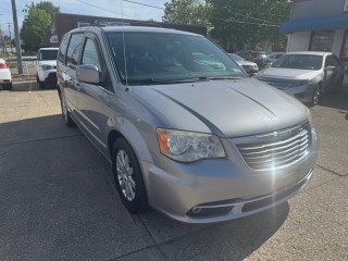 Image for 2014 Chrysler Town & Country Touring ID: 7417749