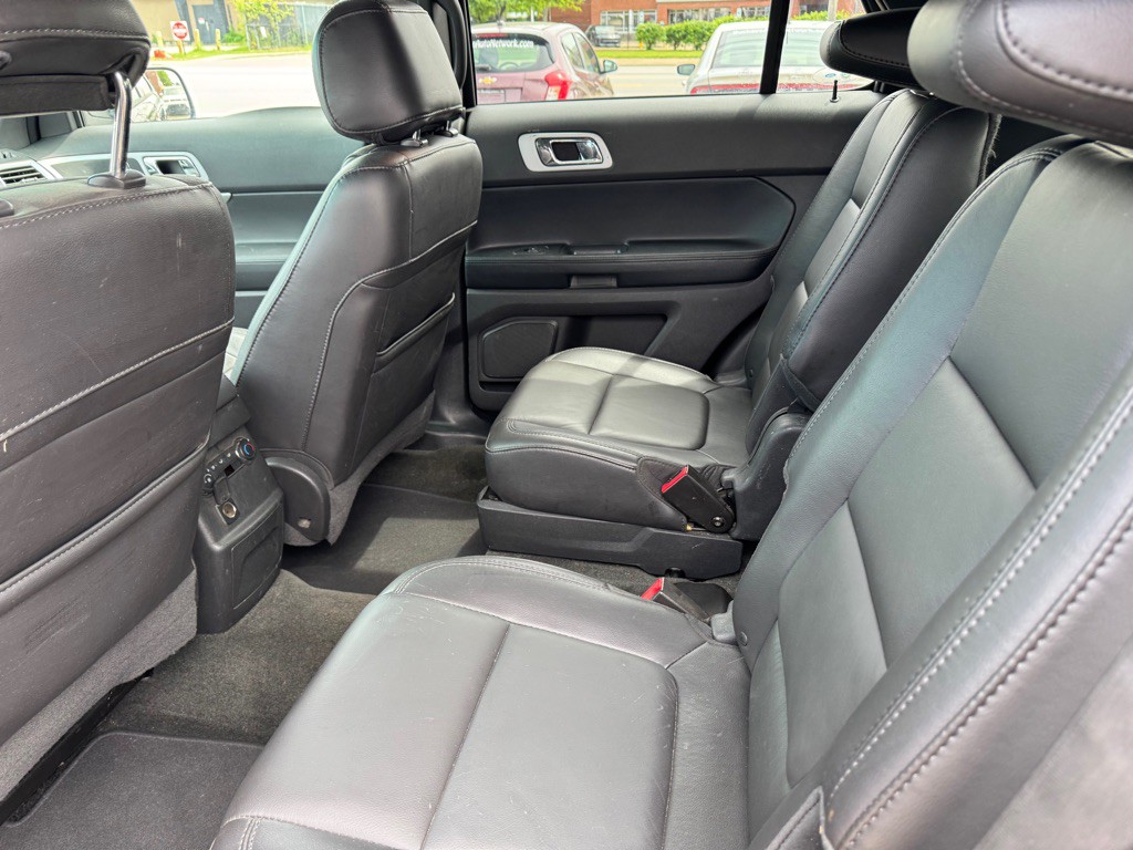 2014 Ford Explorer Image 20