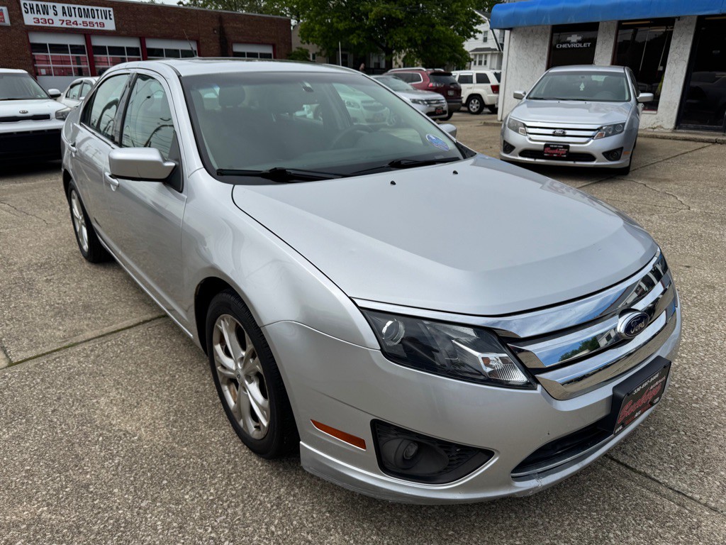 2012 Ford Fusion Image 1