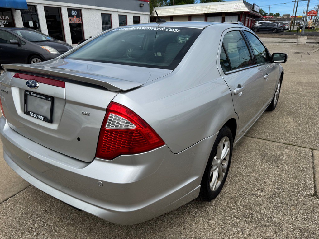 2012 Ford Fusion Image 8