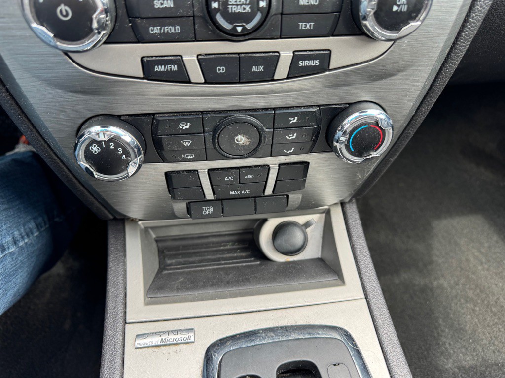 2012 Ford Fusion Image 16