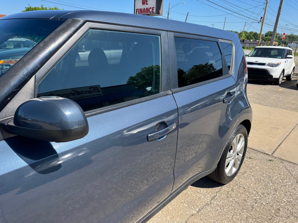 2015 Kia Soul Image 4