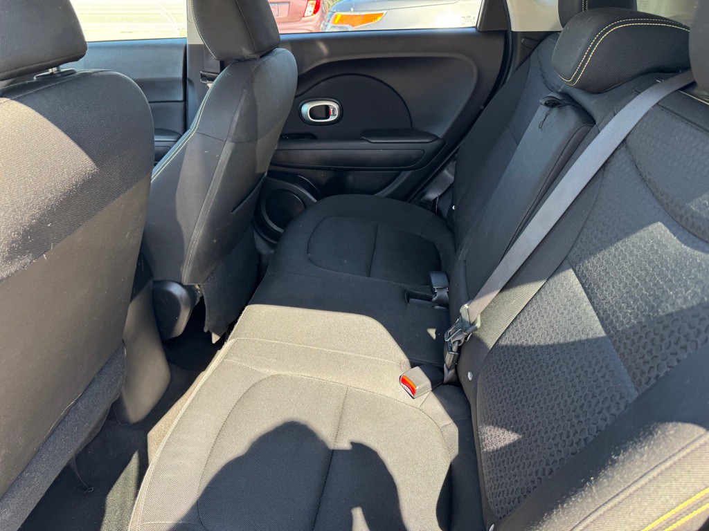 2015 Kia Soul Image 19