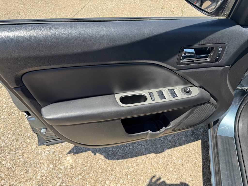 2012 Ford Fusion Image 17
