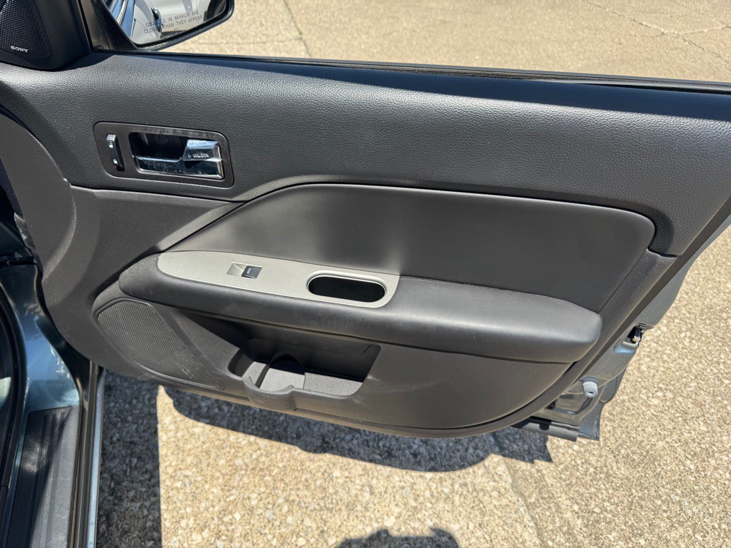 2012 Ford Fusion Image 23