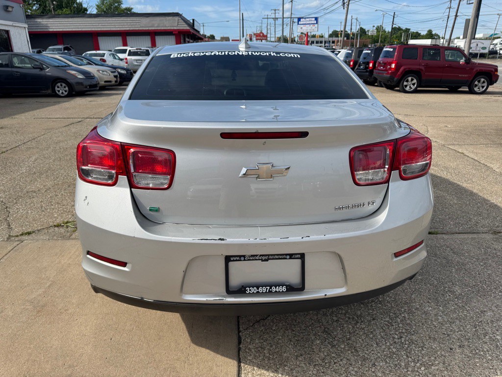 2016 Chevrolet Malibu Image 7