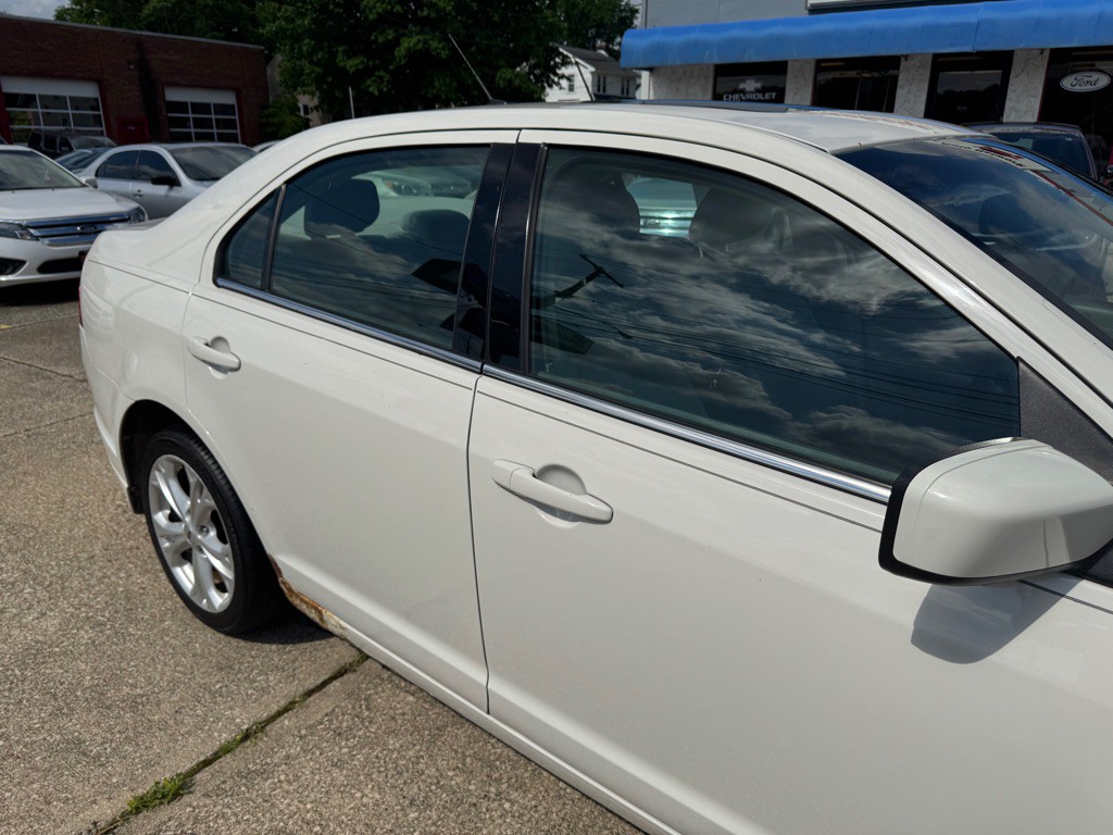 2012 Ford Fusion Image 10
