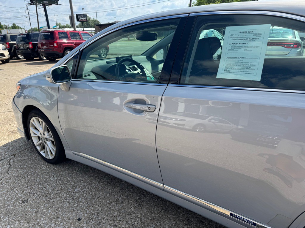 2011 Lexus HS Image 5