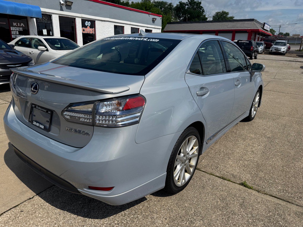 2011 Lexus HS Image 8