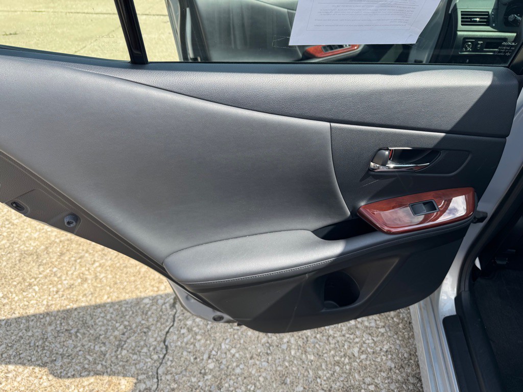 2011 Lexus HS Image 19