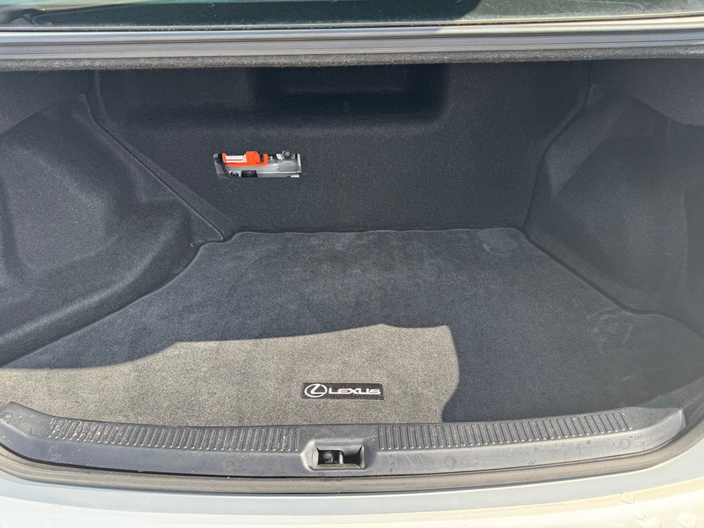 2011 Lexus HS Image 25