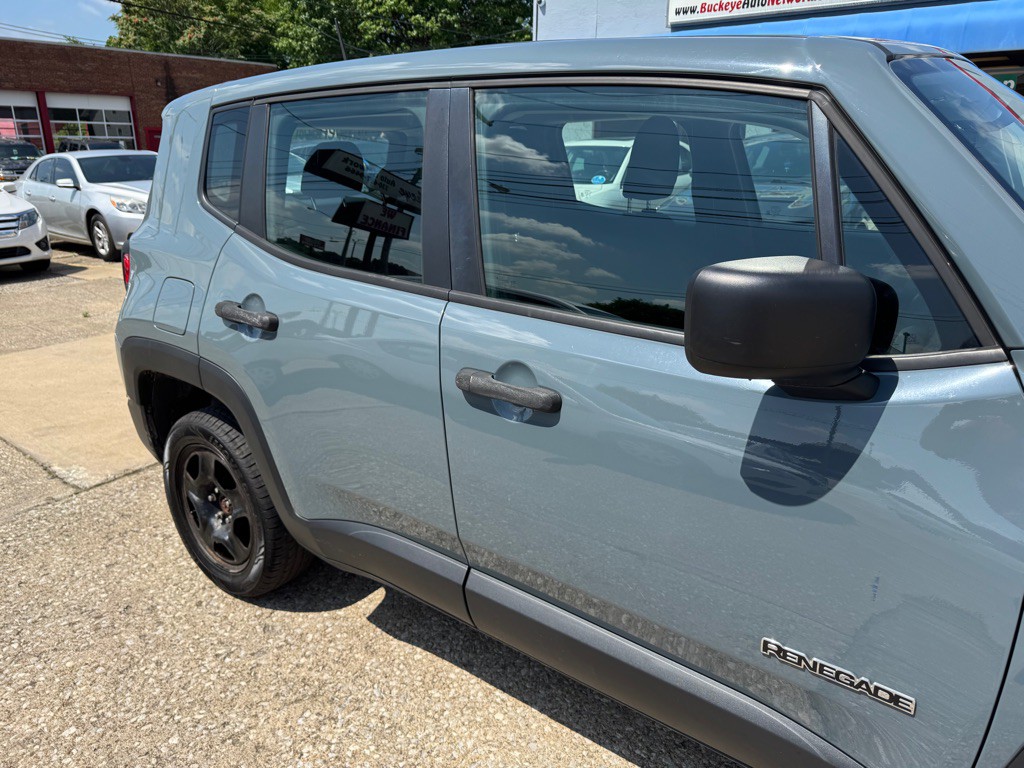 2017 Jeep Renegade Image 10