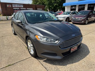 Image for 2016 Ford Fusion SE ID: 7525388