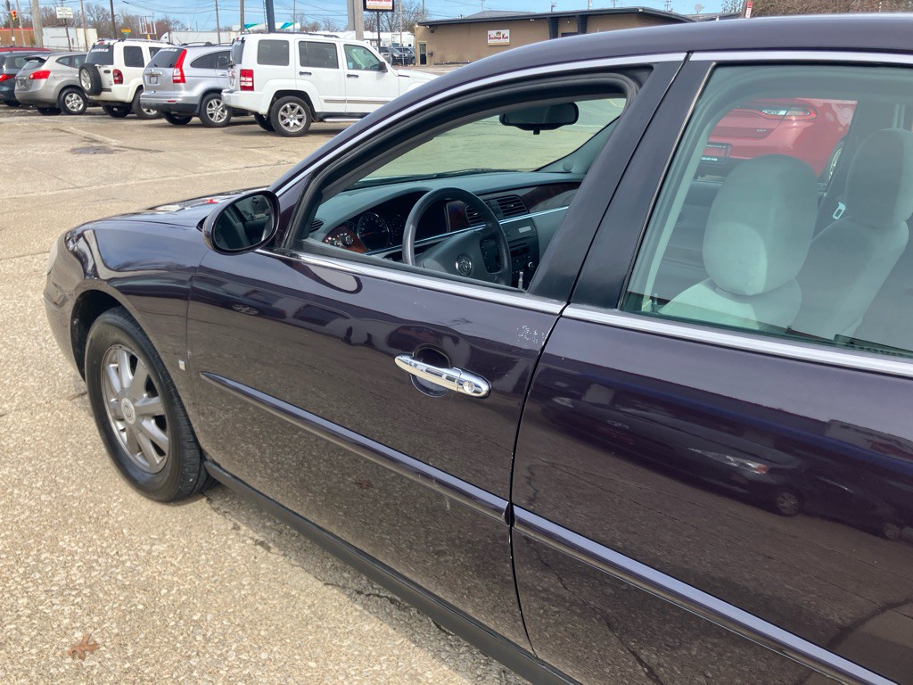 2007 Buick Lacrosse Image 5