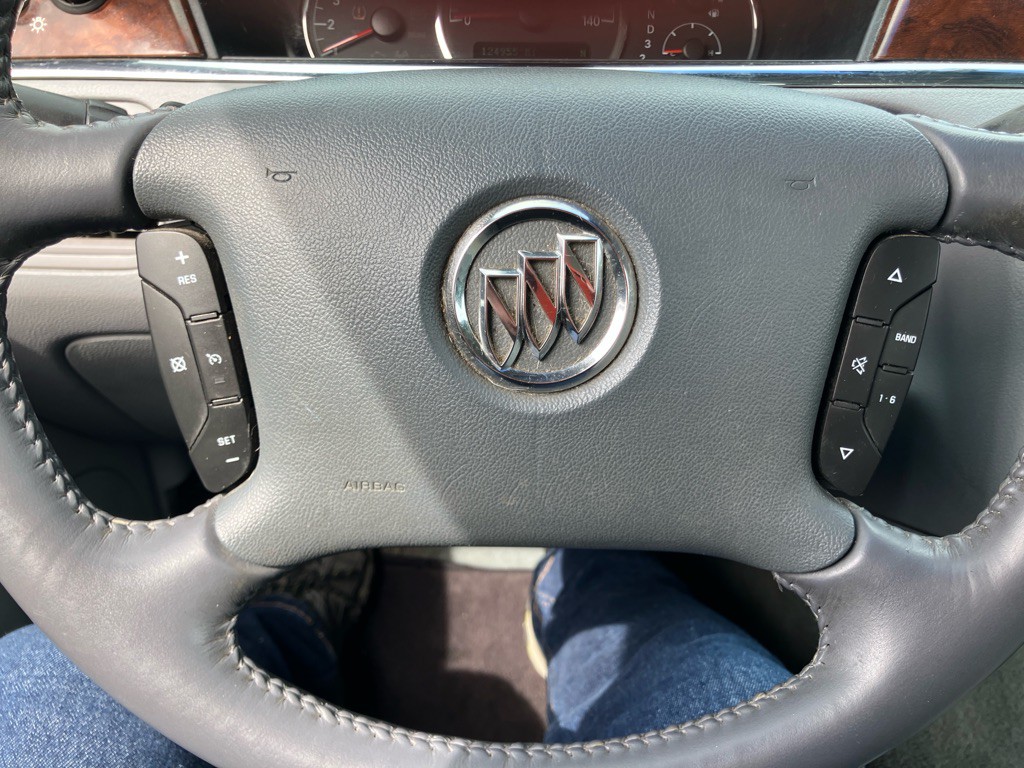 2007 Buick Lacrosse Image 13