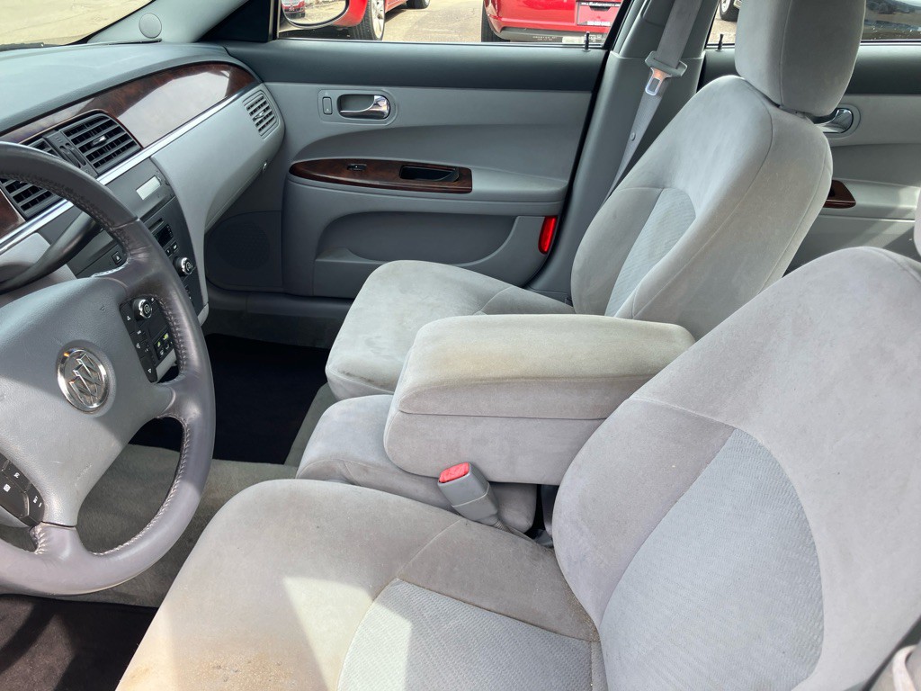 2007 Buick Lacrosse Image 17