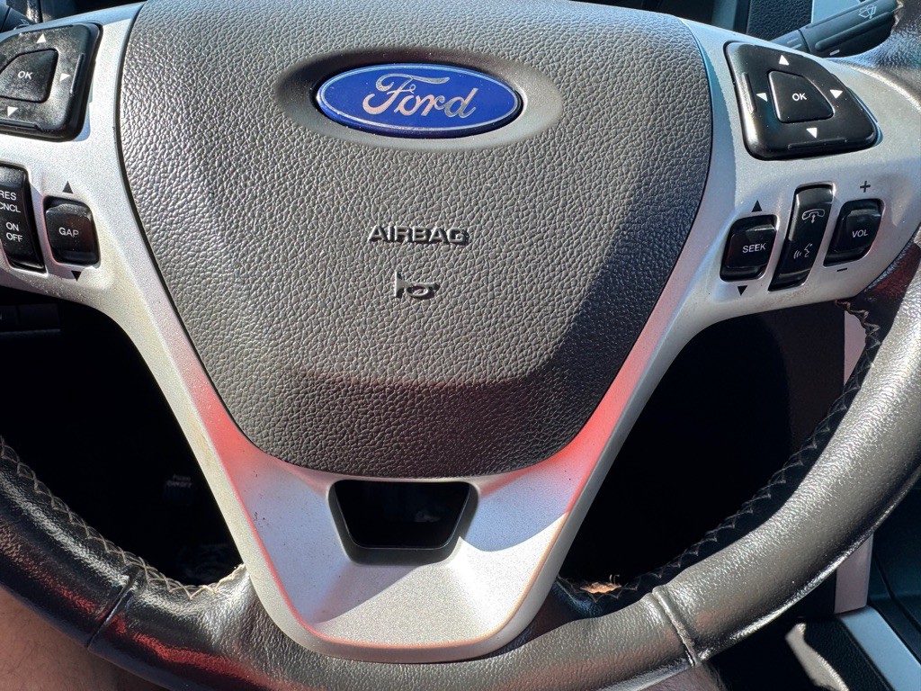 2014 Ford Explorer Image 14