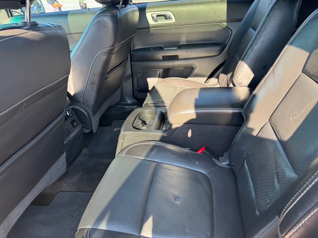 2014 Ford Explorer Image 20