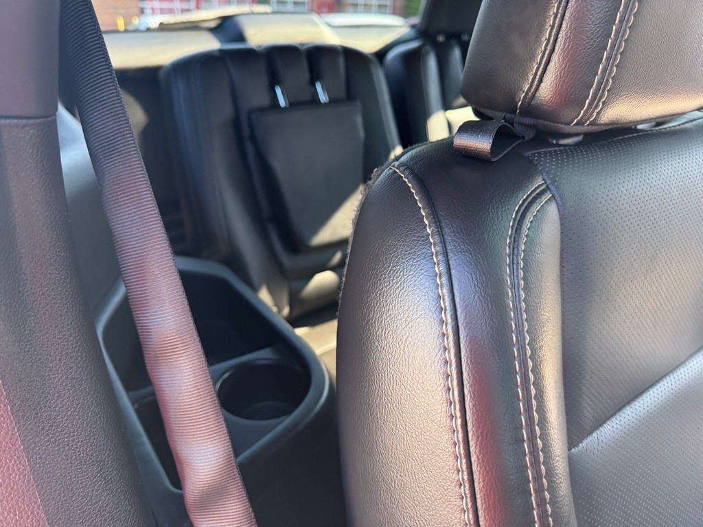2014 Ford Explorer Image 24