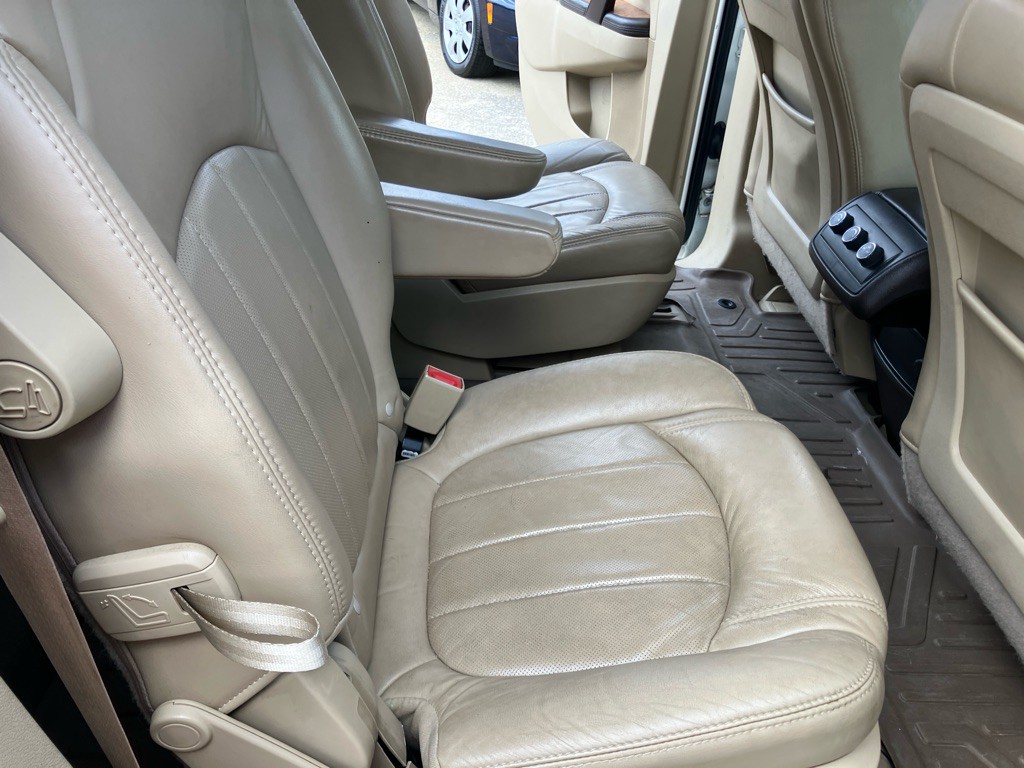 2012 Buick Enclave Image 22