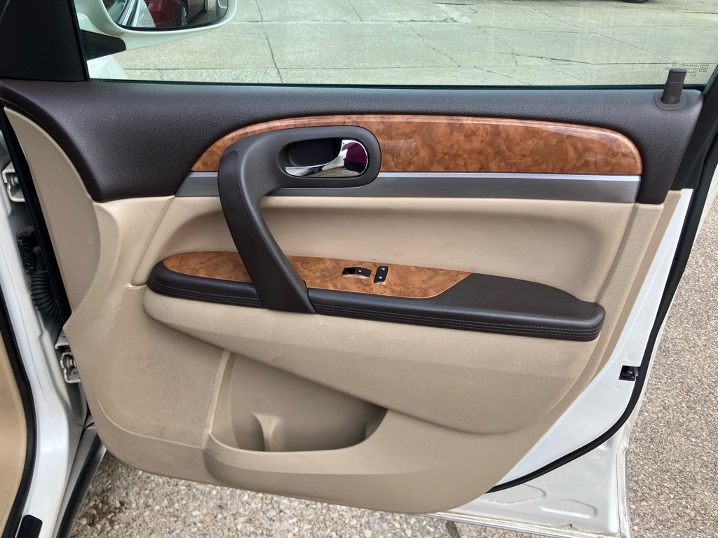 2012 Buick Enclave Image 24