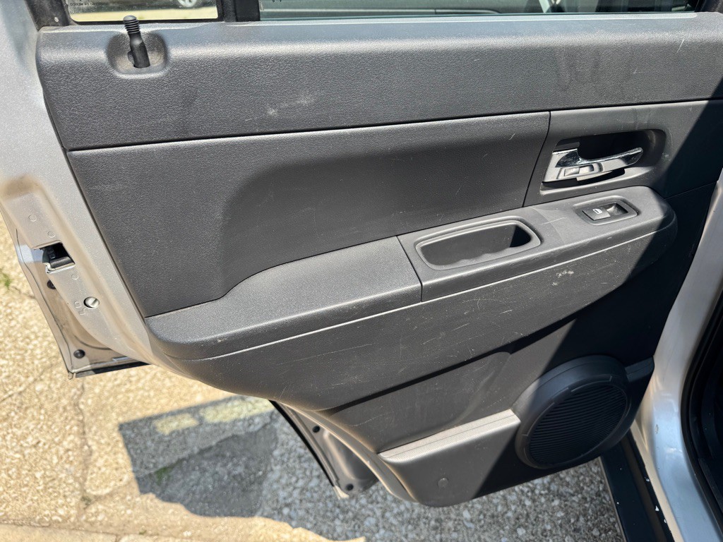 2011 Jeep Liberty Image 18