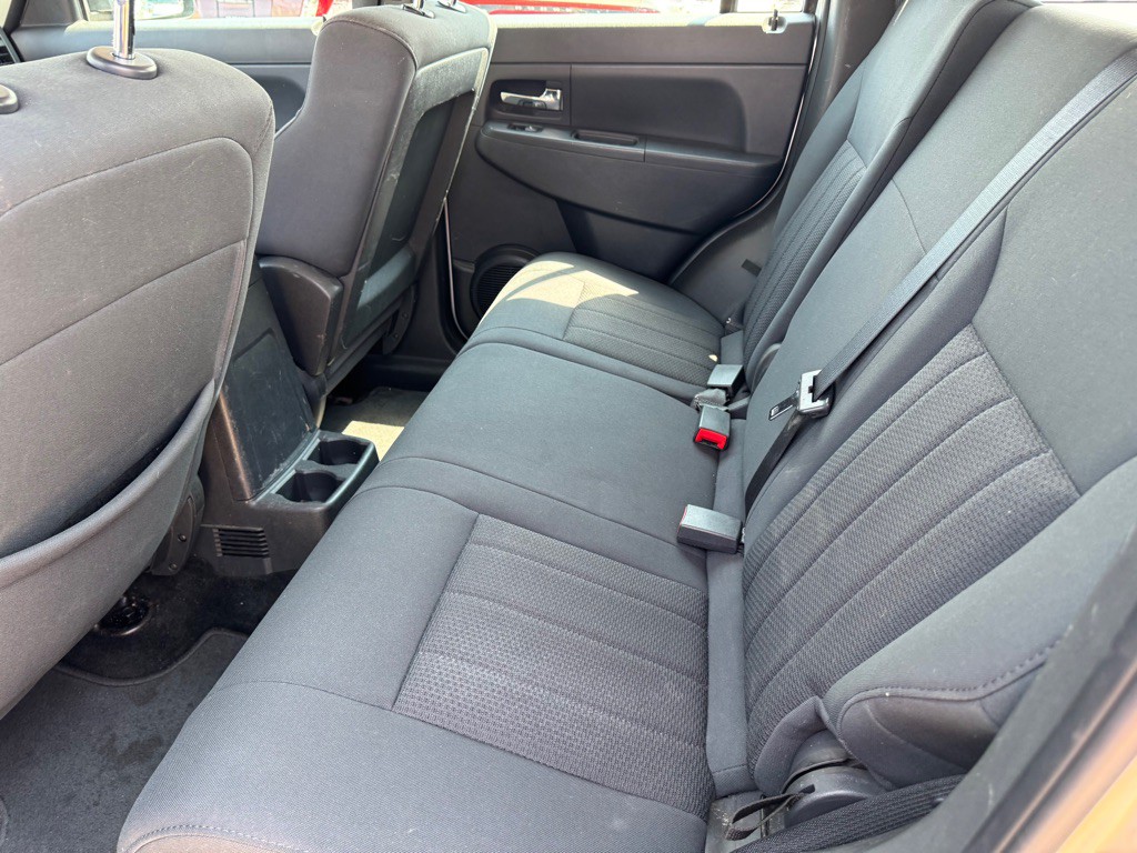 2011 Jeep Liberty Image 19