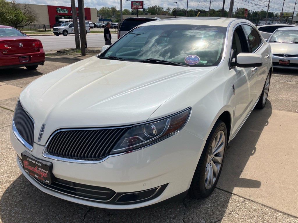 2013 Lincoln MKS Image 3
