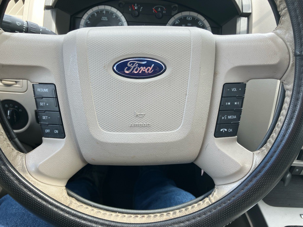 2009 Ford Escape Image 14