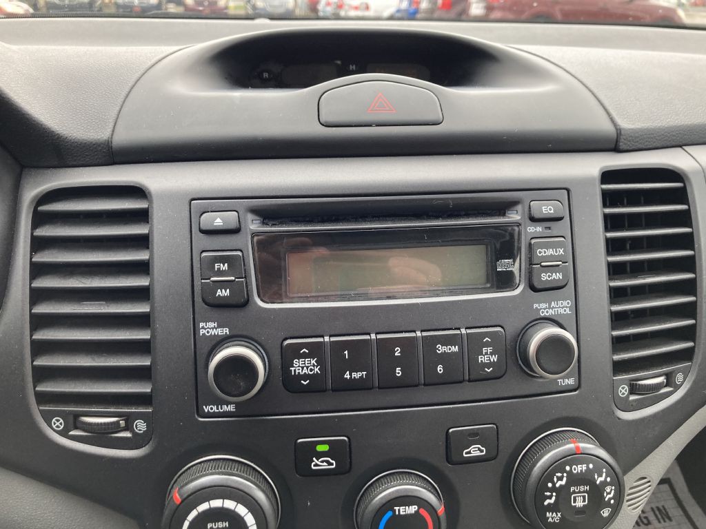 2008 Kia Optima Image 13