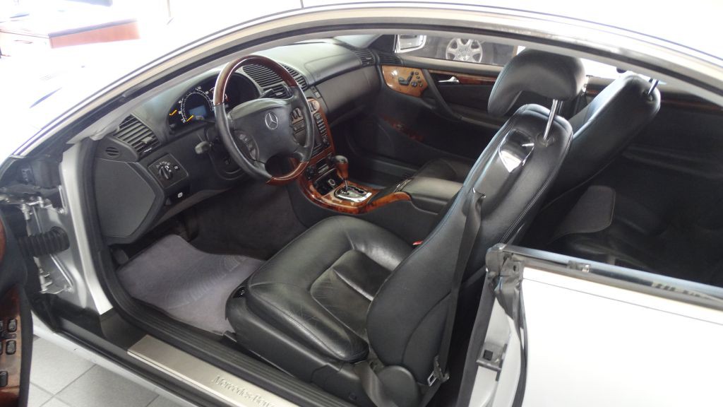 2002 Mercedes-Benz CL-Class Image 8