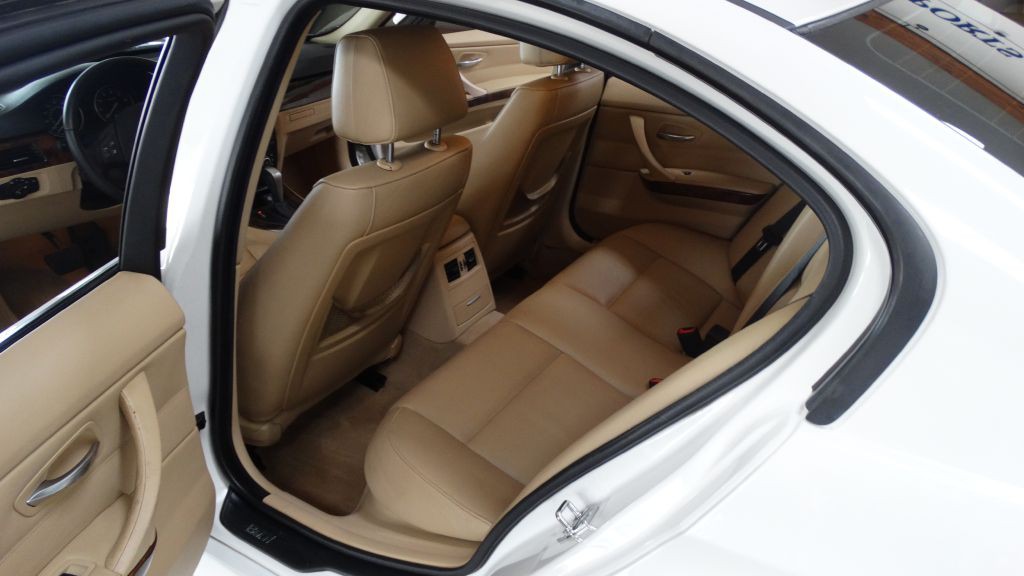 2008 BMW 3 Series Image 11