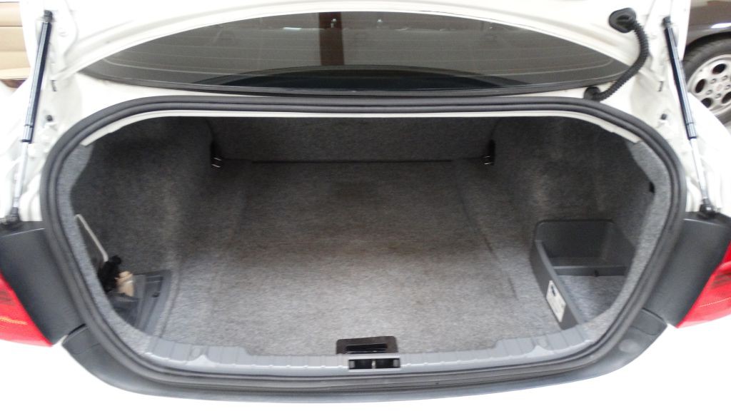 2008 BMW 3 Series Image 12