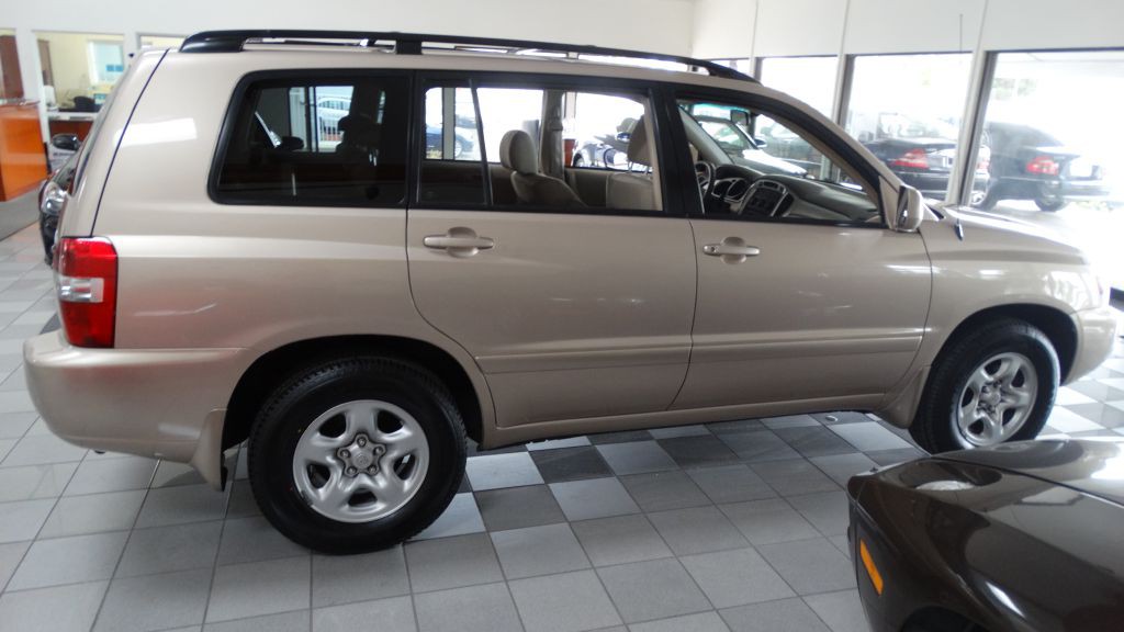 2005 Toyota Highlander Image 5
