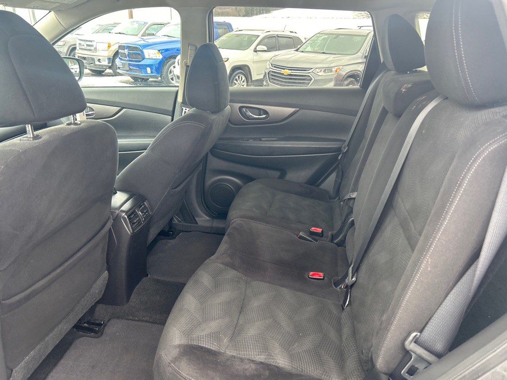2014 Nissan Rogue Image 9
