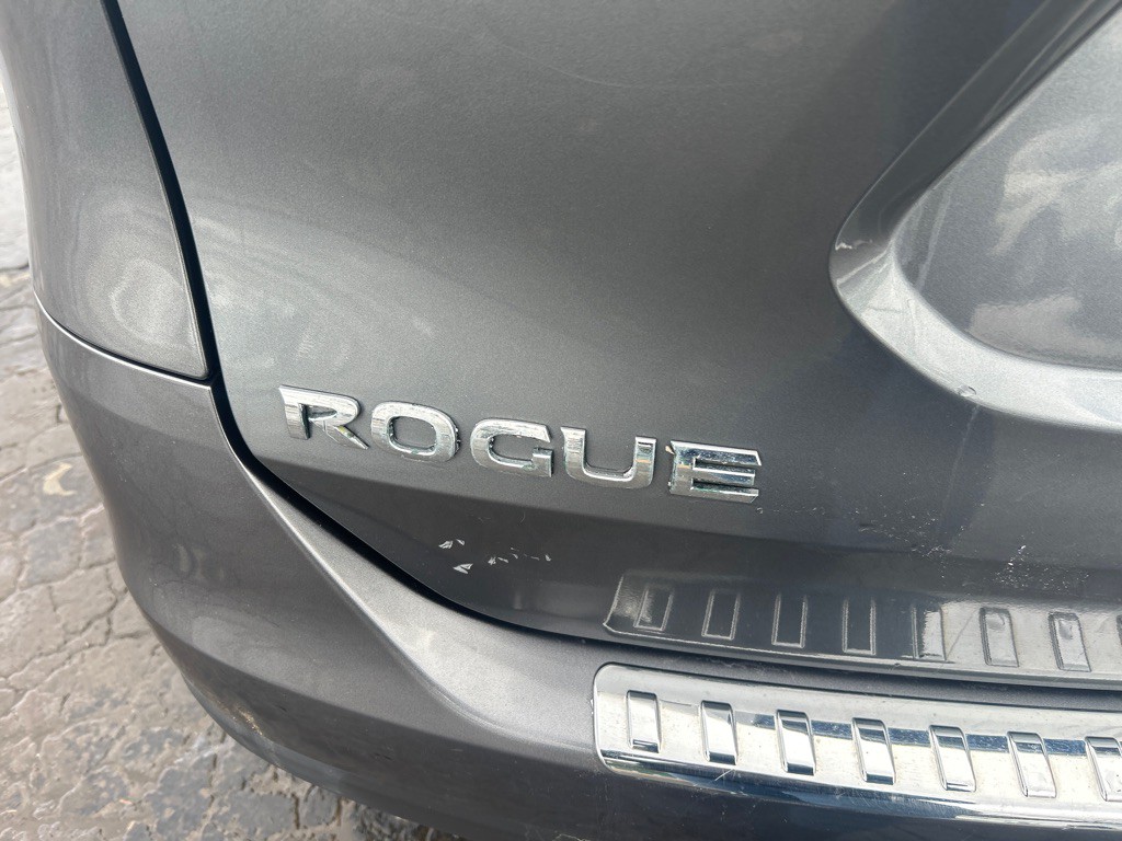 2014 Nissan Rogue Image 14