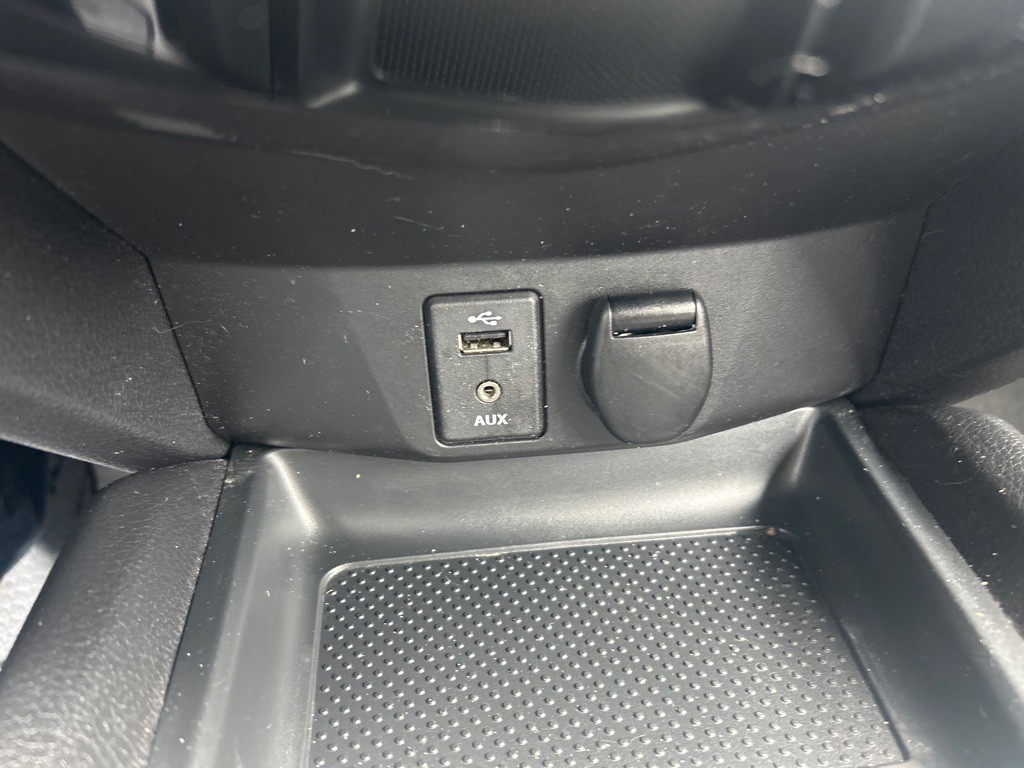 2014 Nissan Rogue Image 25