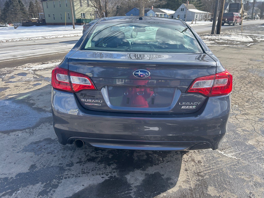 2015 Subaru Legacy Image 6