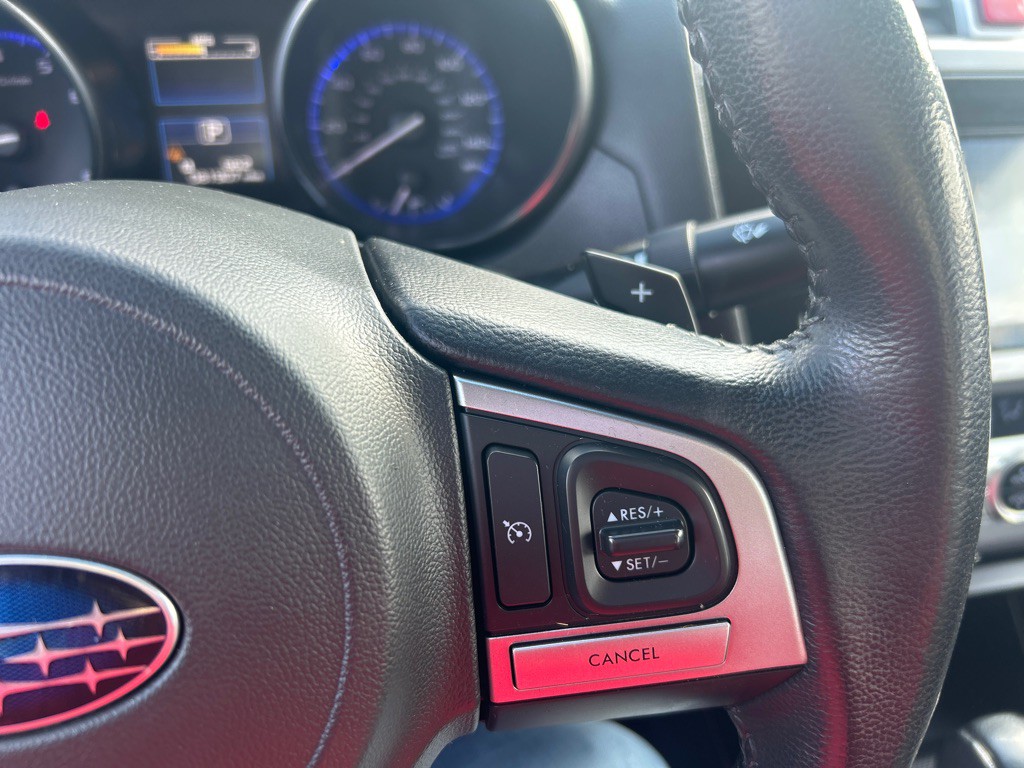 2015 Subaru Legacy Image 17