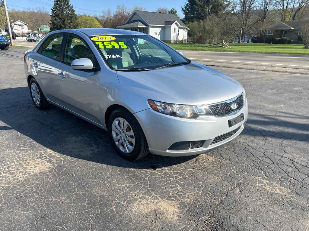 2013 Kia Forte Image 3