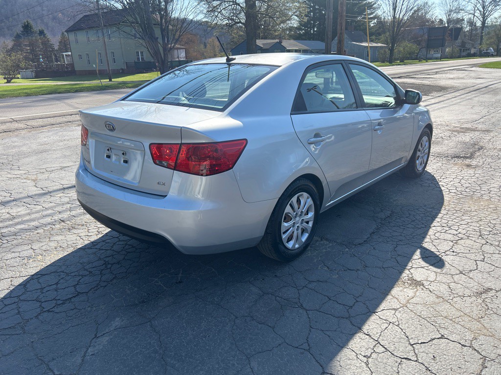 2013 Kia Forte Image 5