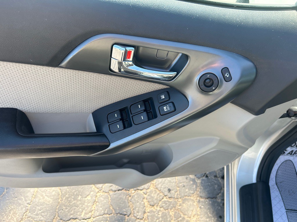 2013 Kia Forte Image 15