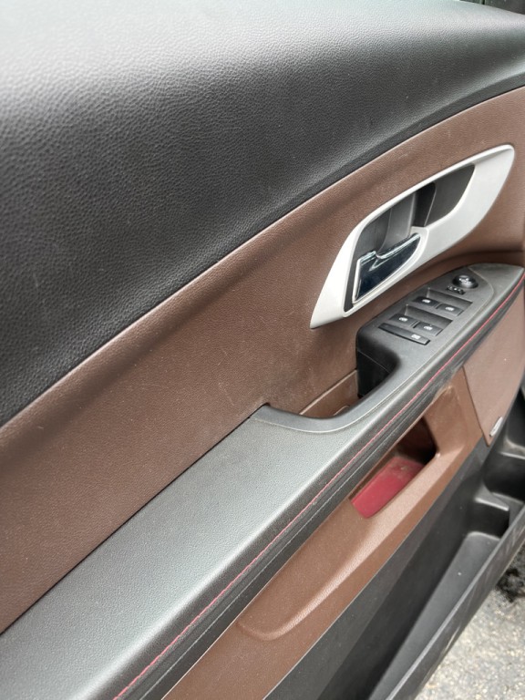 2011 Chevrolet Equinox Image 9