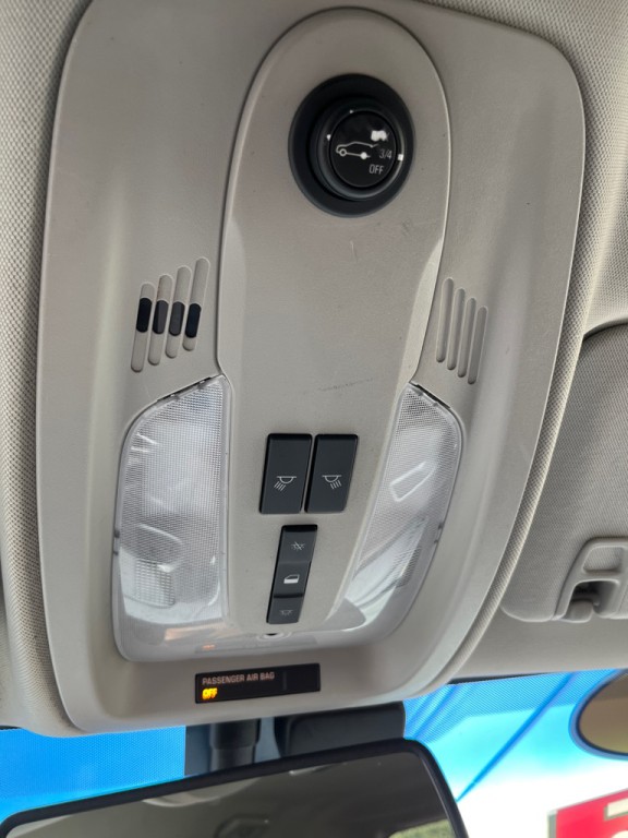 2011 Chevrolet Equinox Image 14