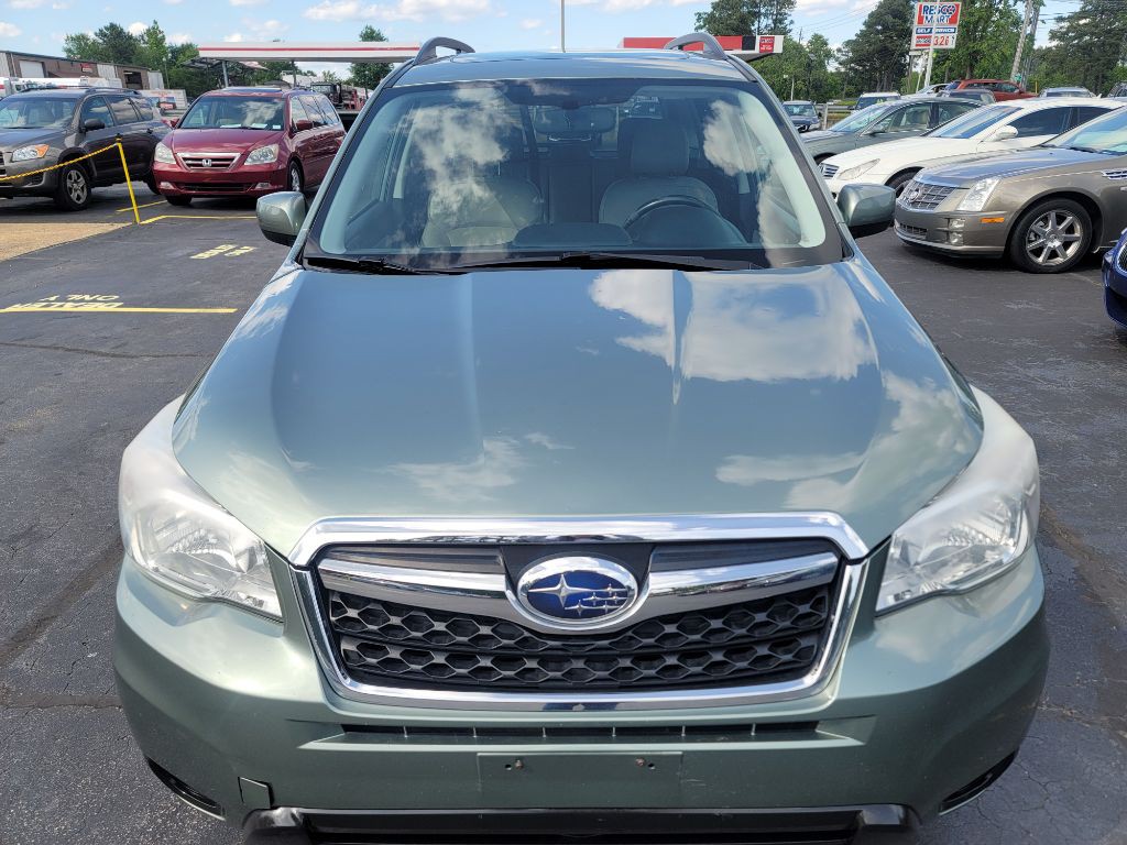 2015 Subaru Forester Image 2