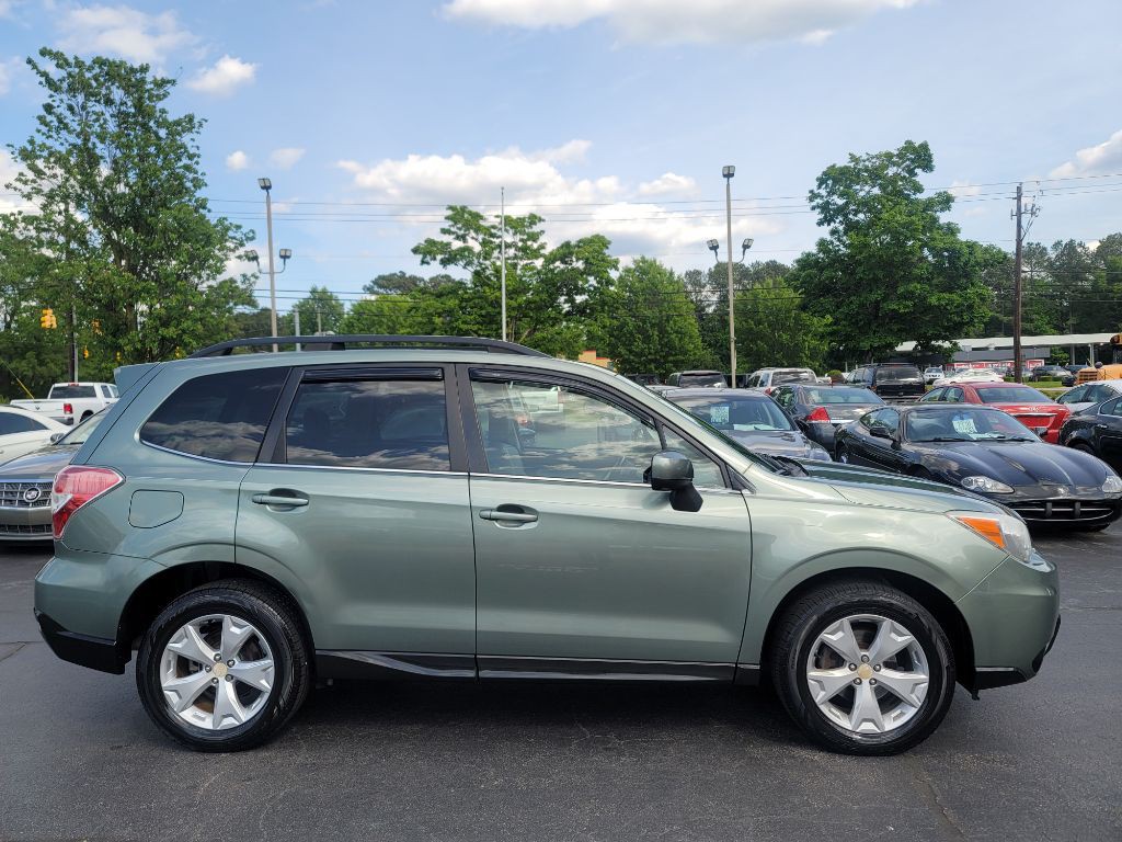 2015 Subaru Forester Image 4