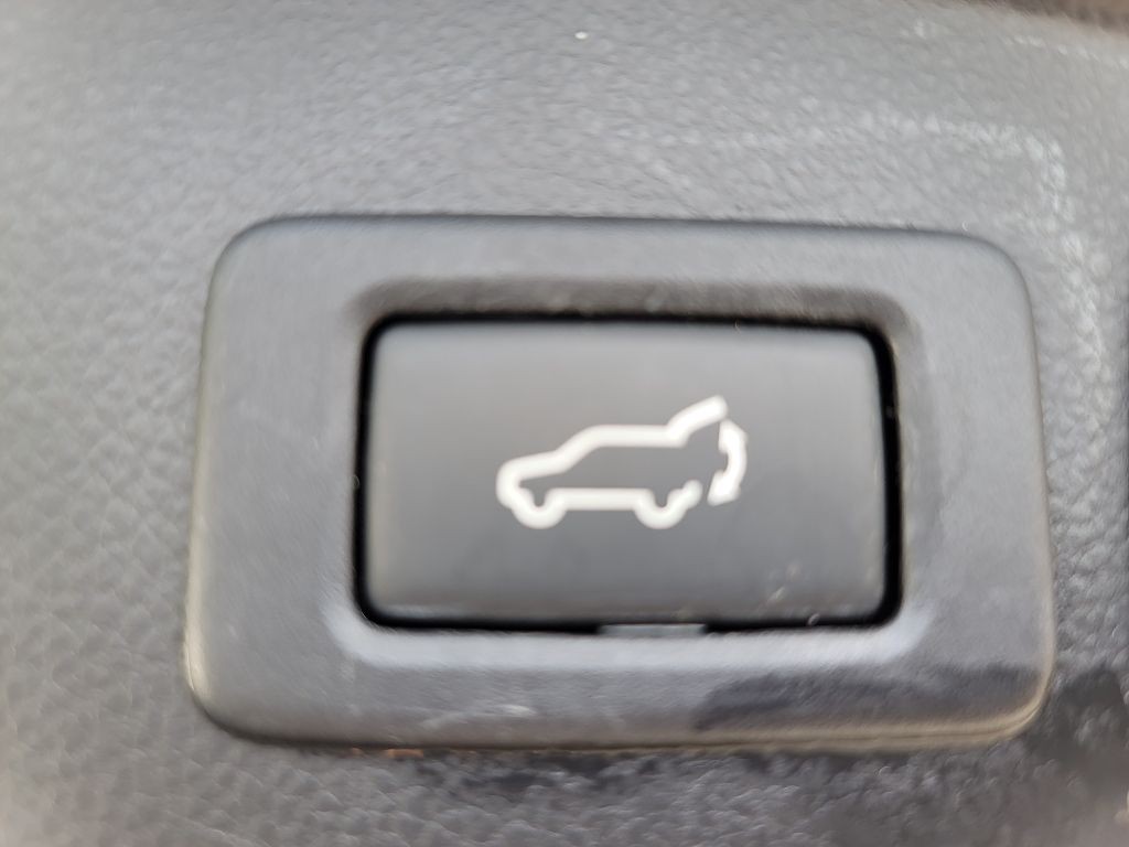 2015 Subaru Forester Image 28