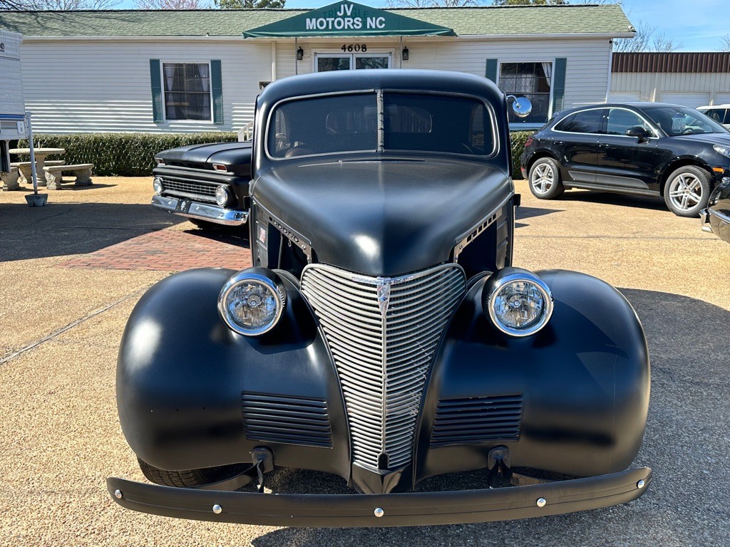 1939 Chevrolet Master Image 3