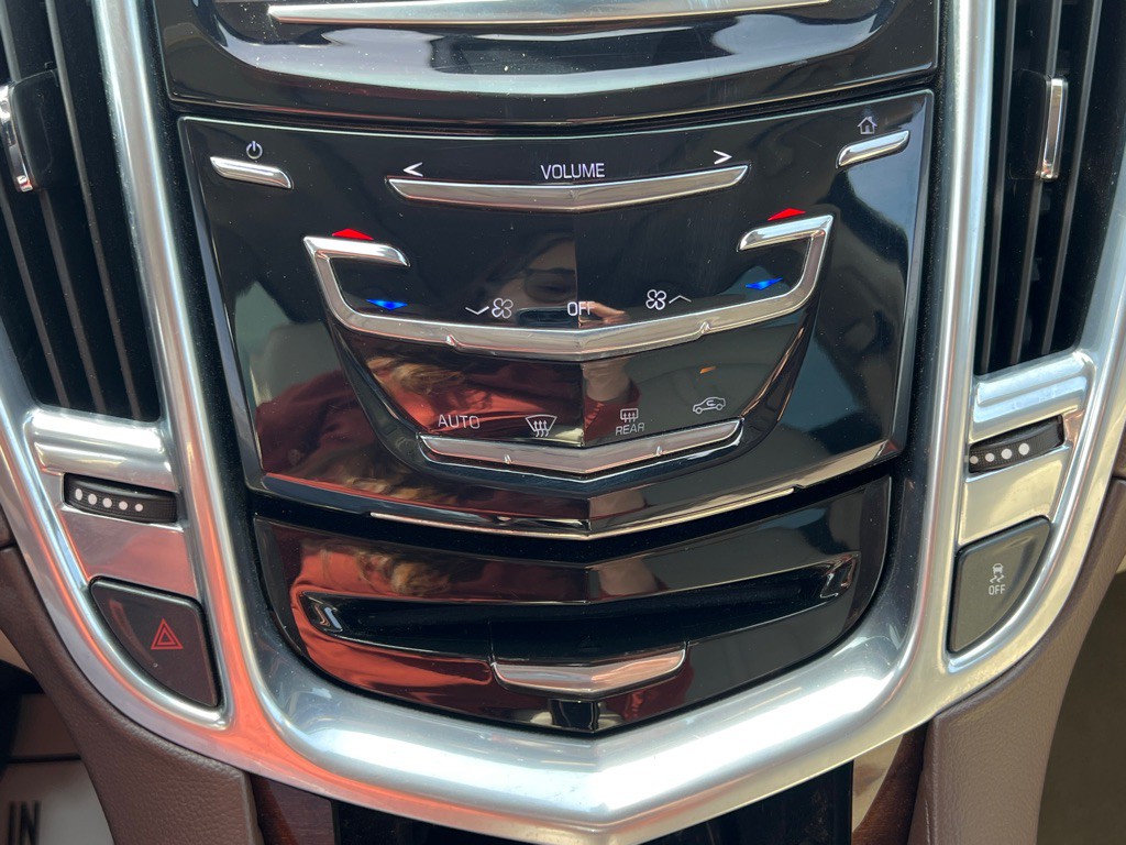 2014 Cadillac SRX Image 15